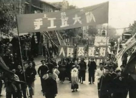  [笔记]：生根与拔根：一个鄂西家庭的精神脉络（5）